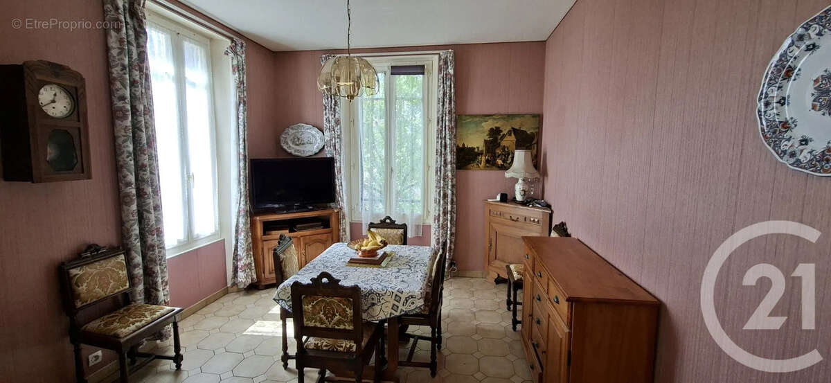 Maison à BONNEVAL