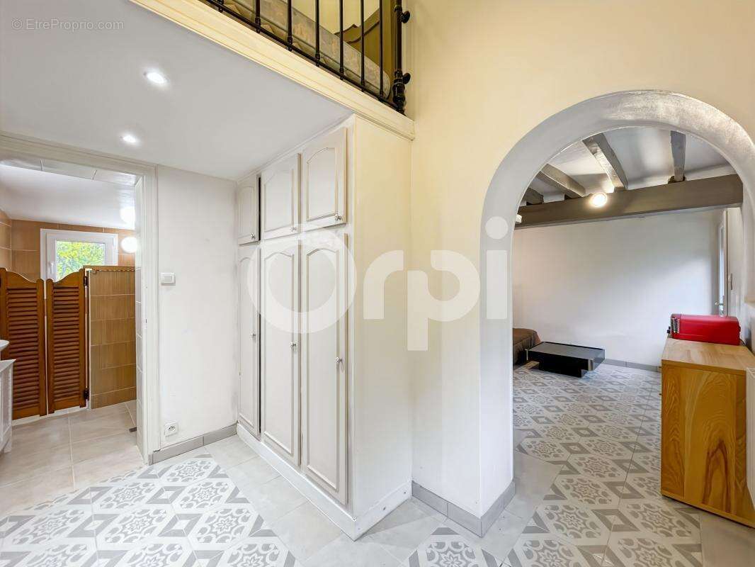 Maison à MARCILLY-LA-CAMPAGNE