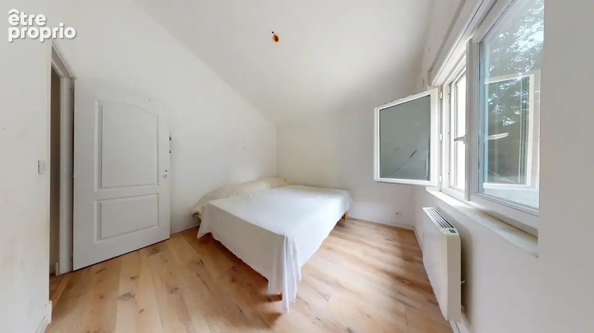 A 5 minutes a pied de la gare, maison esprit loft a l'abris des regards - photo 9