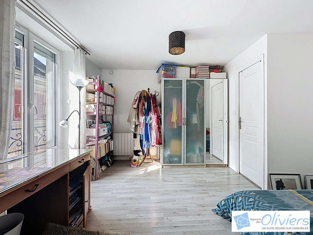 Appartement à CHEVREUSE