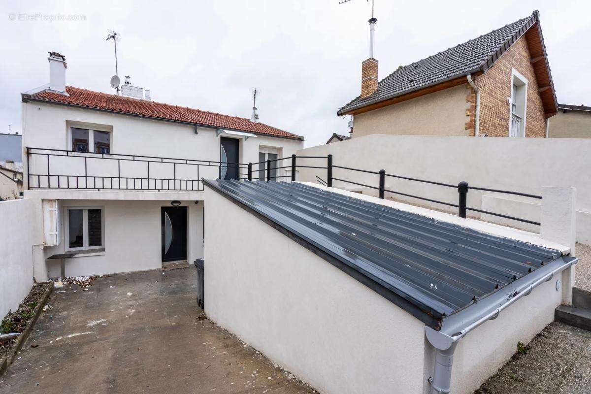Maison à PANTIN