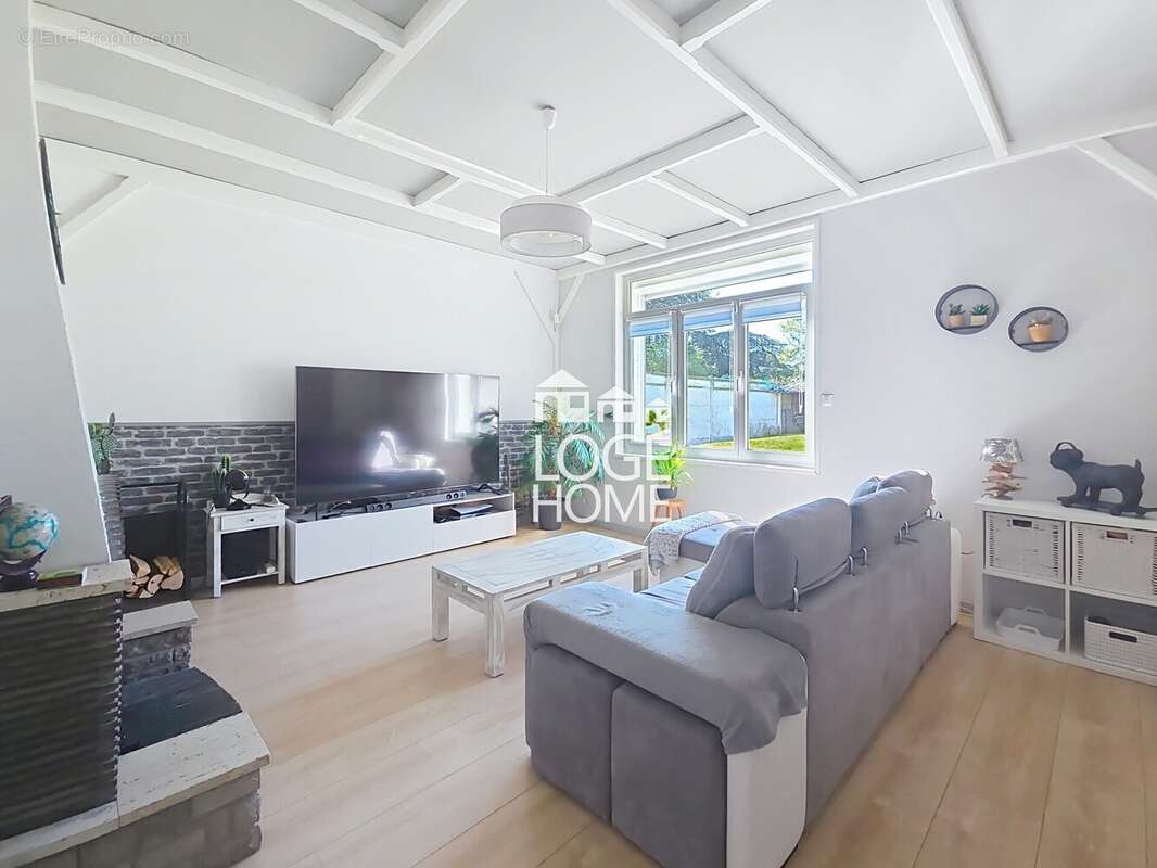 Maison à HERSIN-COUPIGNY