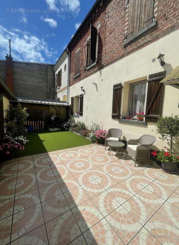 Maison 113 m² à Corbie  - photo 2