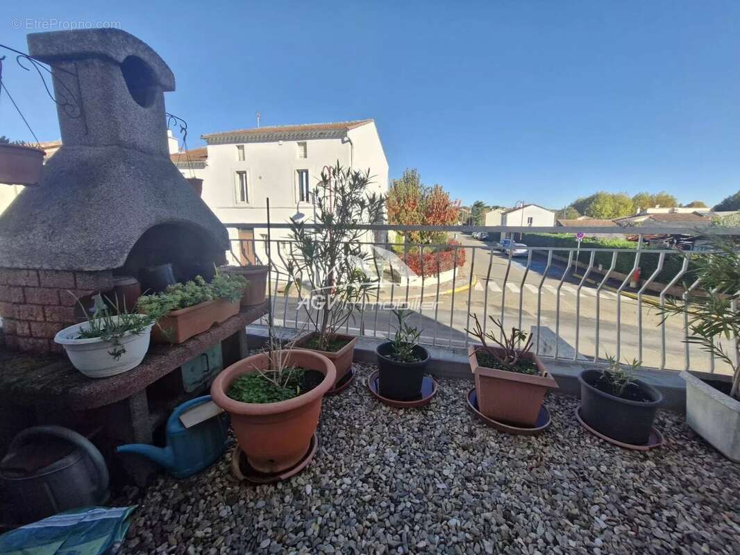 Appartement à SALINDRES