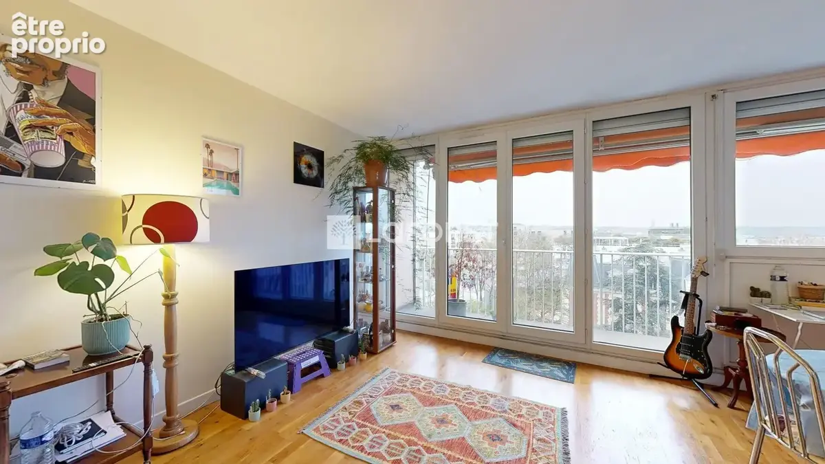 Grand studio balcon - cave - futur metro 15 - photo 6