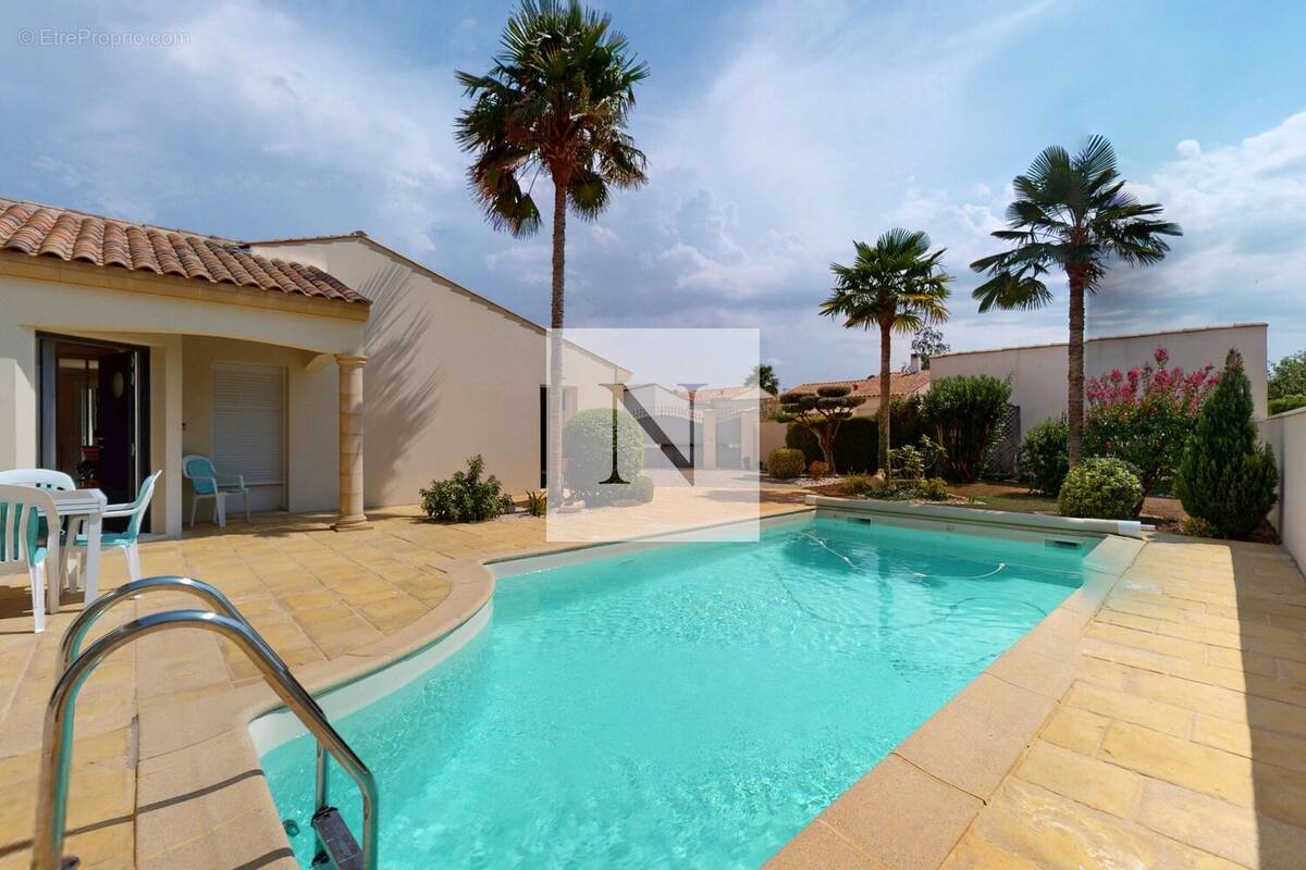 Maison 169 m² à Marsilly  - photo 1