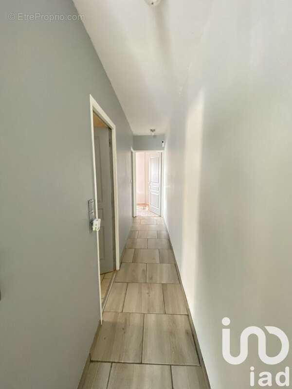 Photo 4 - Maison à XAMBES