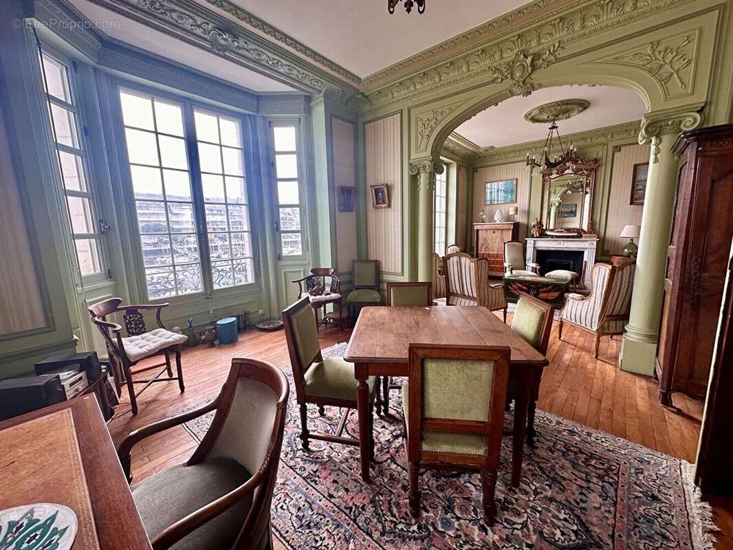 Maison à LE POULIGUEN