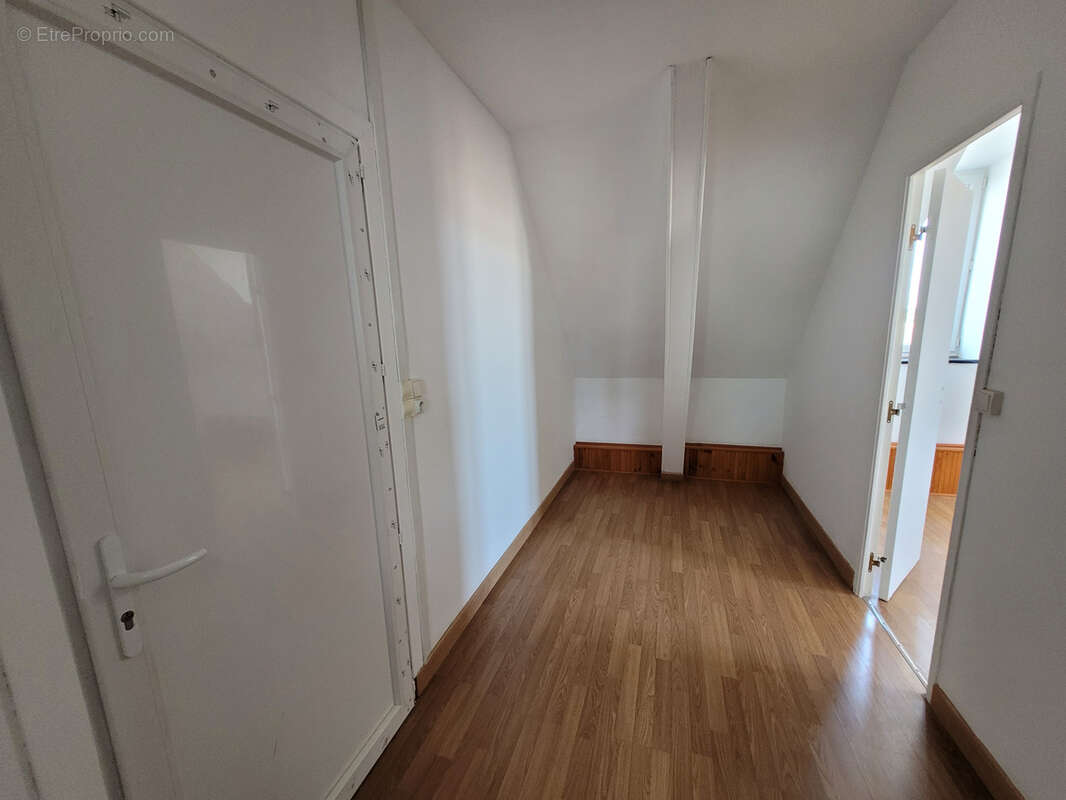 Appartement à AUNEAU