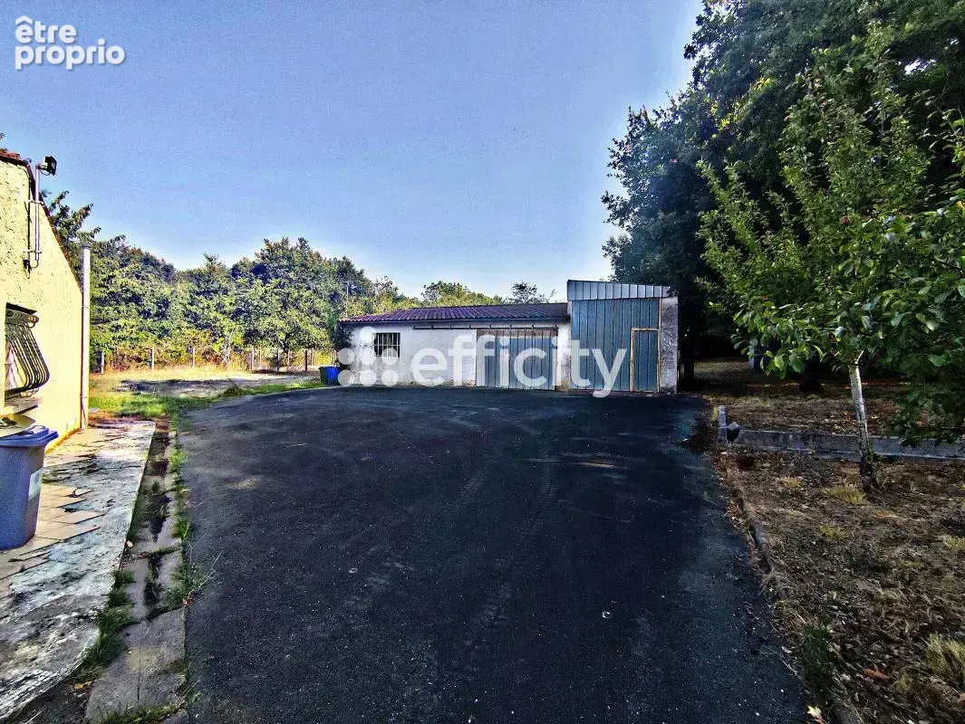 Maison 4 pièces 120 m² à vendre à Fontcouverte (17100) - photo 15