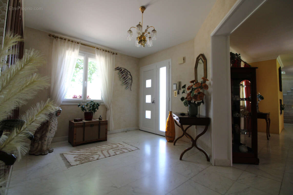 Maison à SAINT-CHRISTOL-LES-ALES