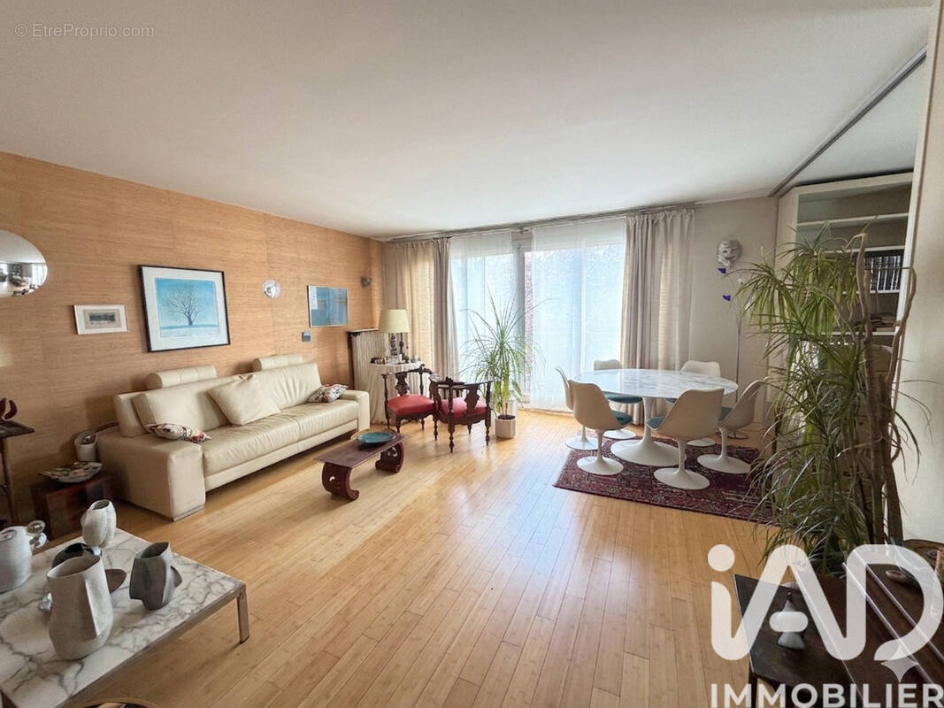 Photo 1 - Appartement à VILLEBON-SUR-YVETTE