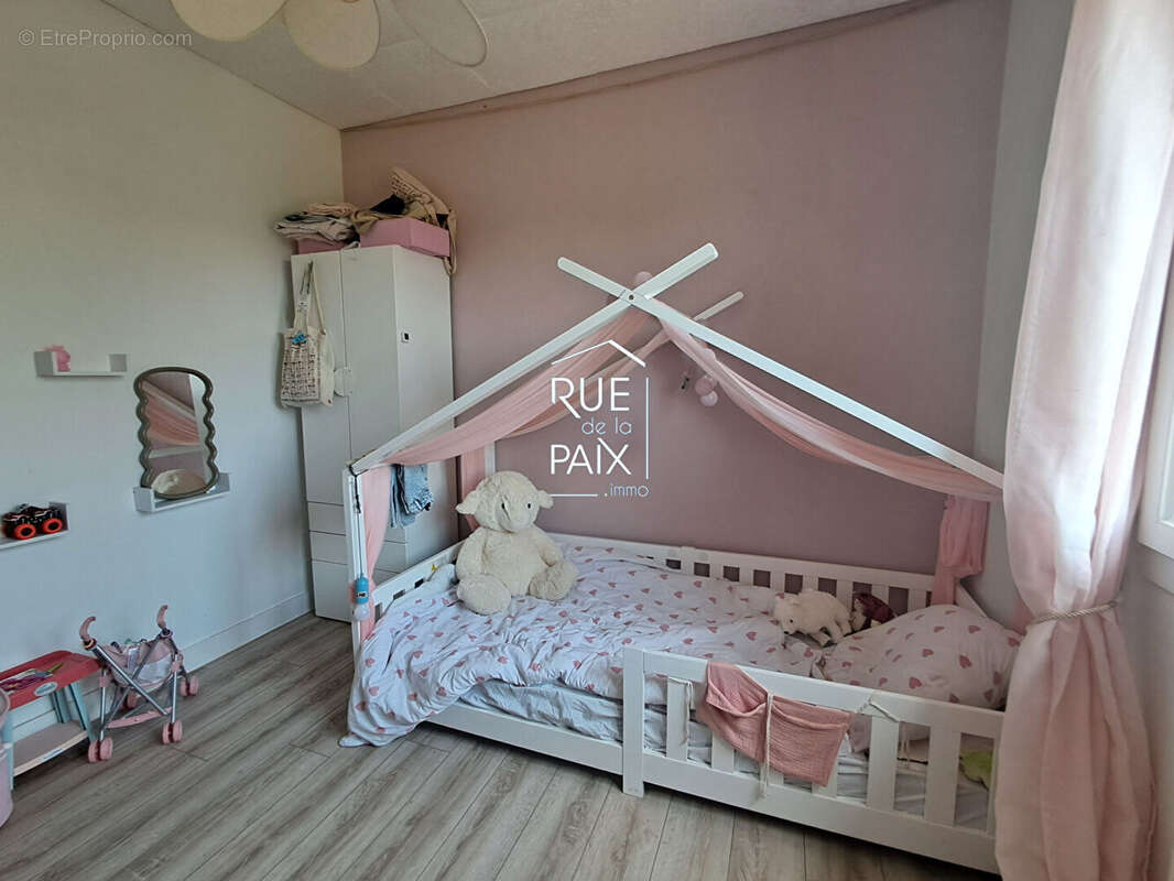 Maison sur sous-sol à Pleumartin Fonctionnelle et lumineuse ! - photo 6