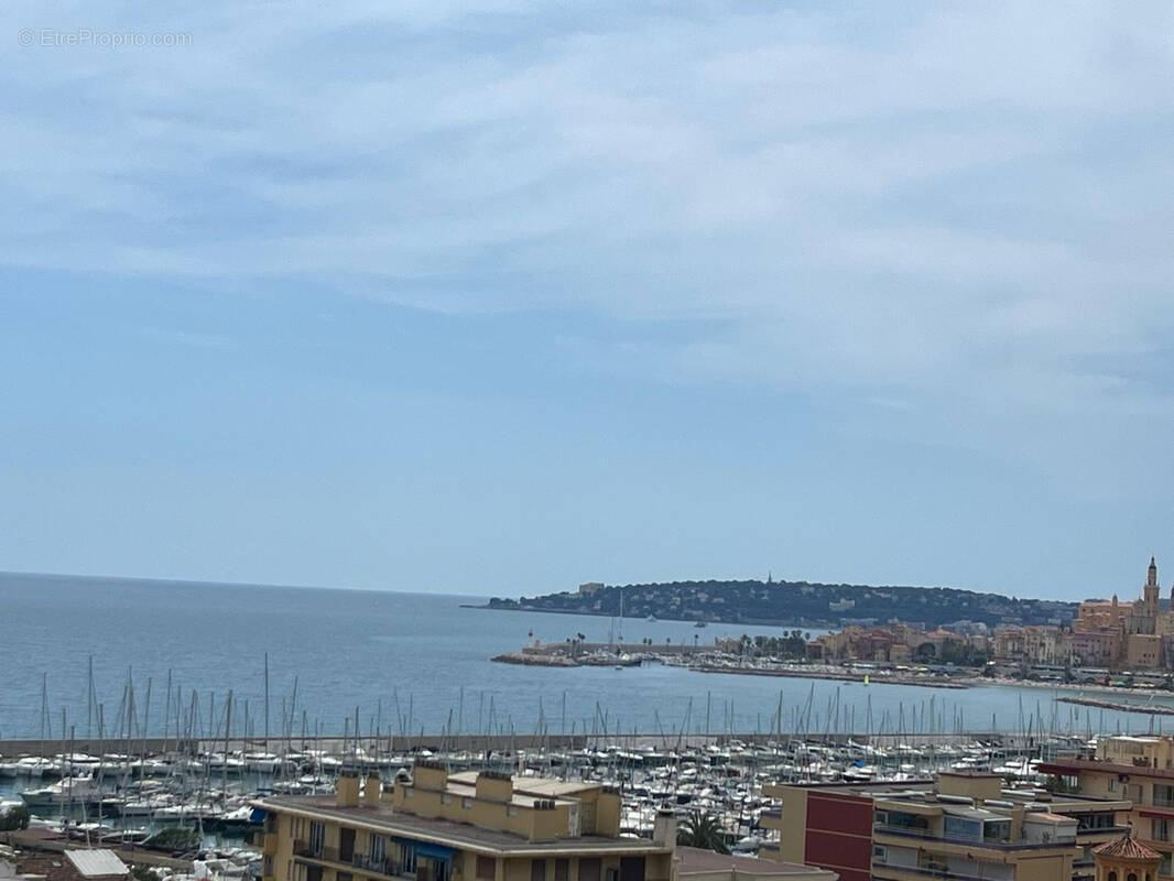 Appartement à MENTON