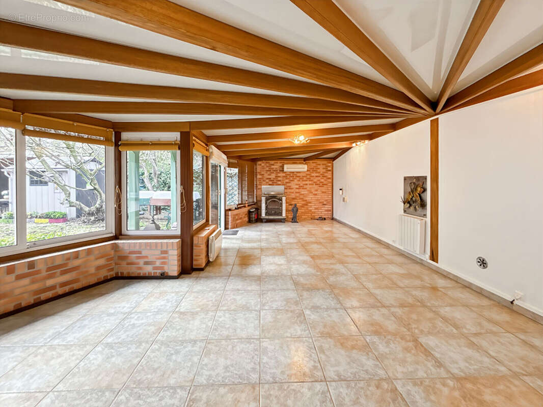 Maison à VILLERS-SUR-LE-ROULE