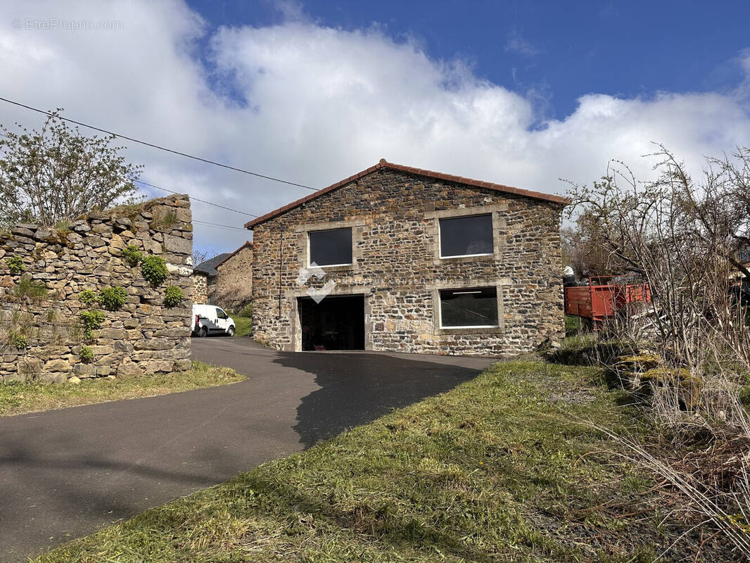 Maison à RAGEADE