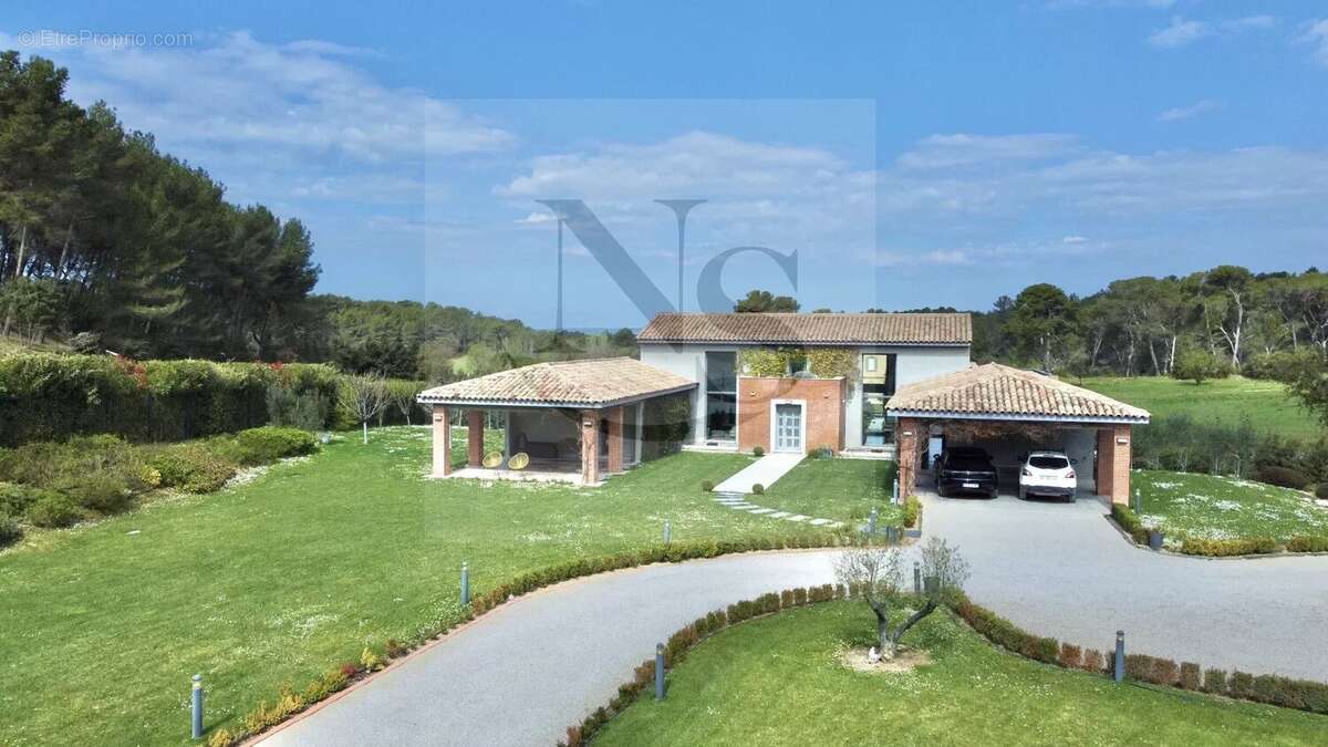 Maison à AIX-EN-PROVENCE