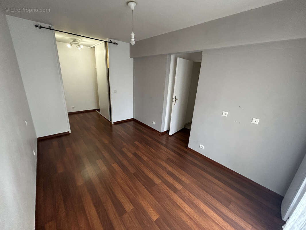Appartement à CLAYE-SOUILLY