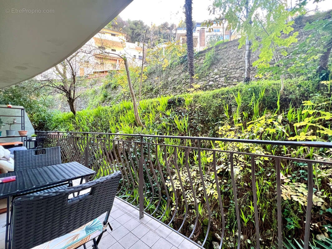 Appartement à ROQUEBRUNE-CAP-MARTIN