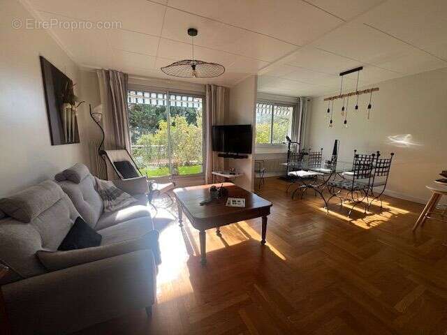 Appartement À Vendre - photo 5