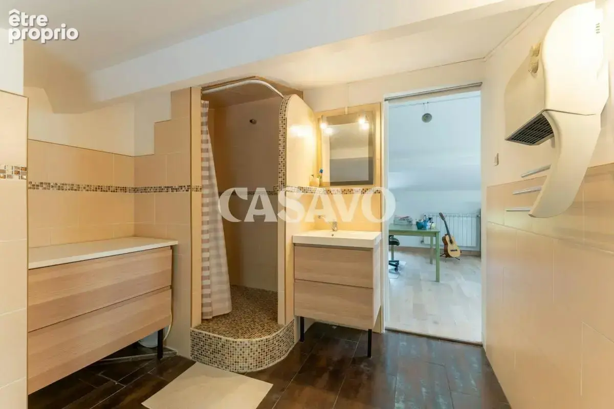Vente Maison 6 pièces de 210m² - 13090 Éguilles - photo 15