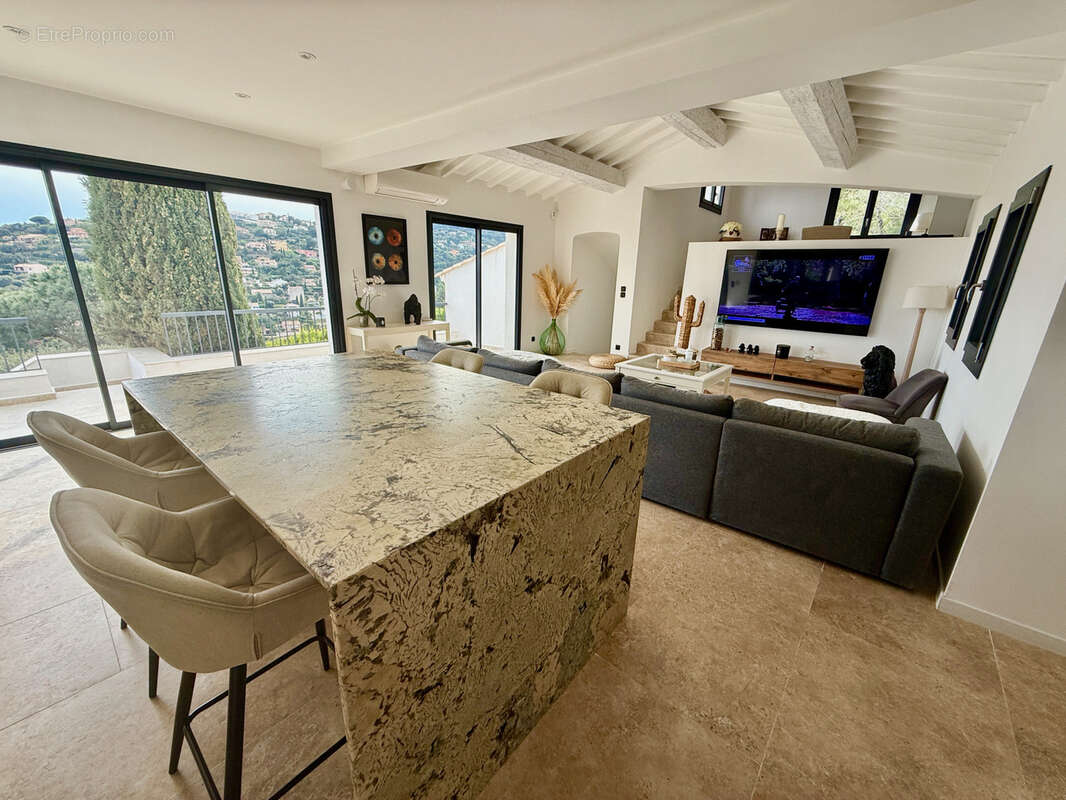 Maison à CAVALAIRE-SUR-MER