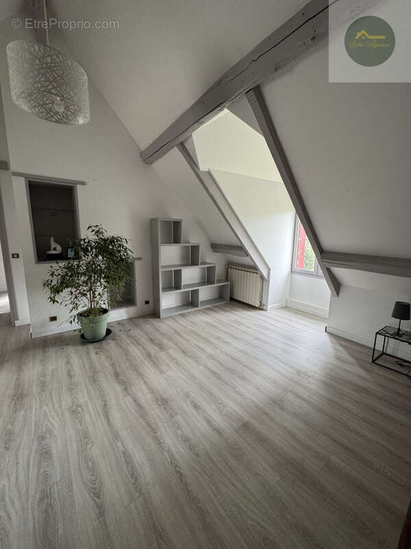 Maison à VOULX