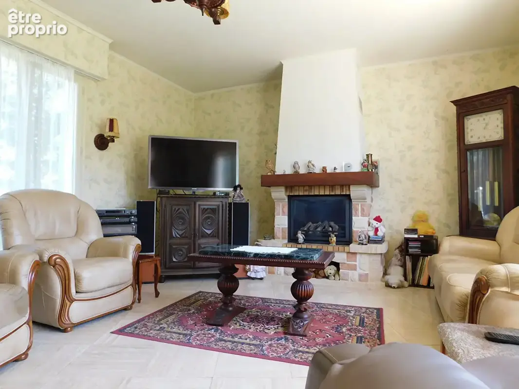 Maison Murs Erigne 204 m2 - photo 5