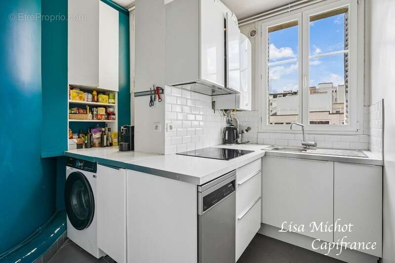 Appartement à NEUILLY-SUR-SEINE