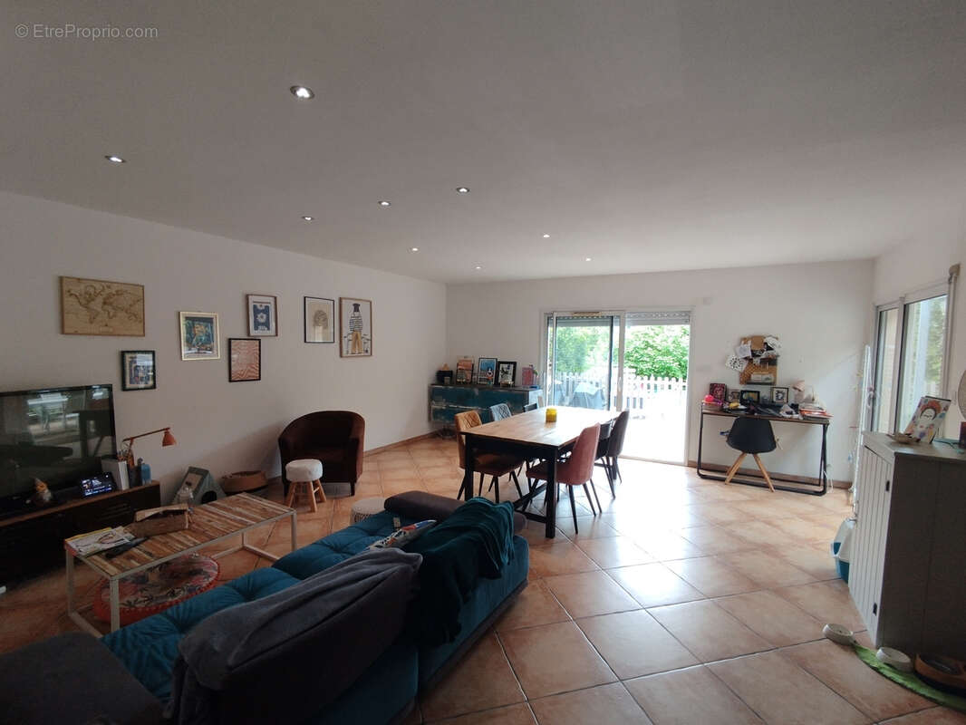 Maison à ANAIS