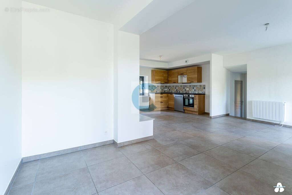 Appartement à ARTHAZ-PONT-NOTRE-DAME