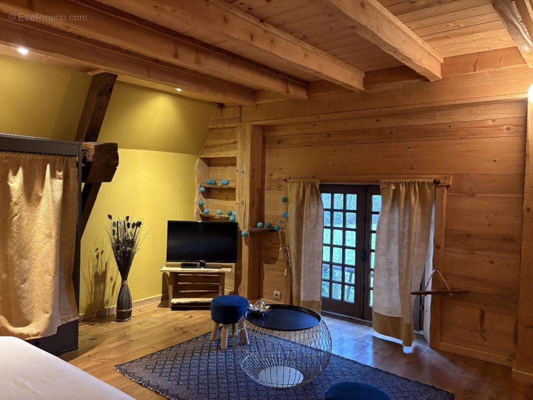 Maison à SEGONZAC
