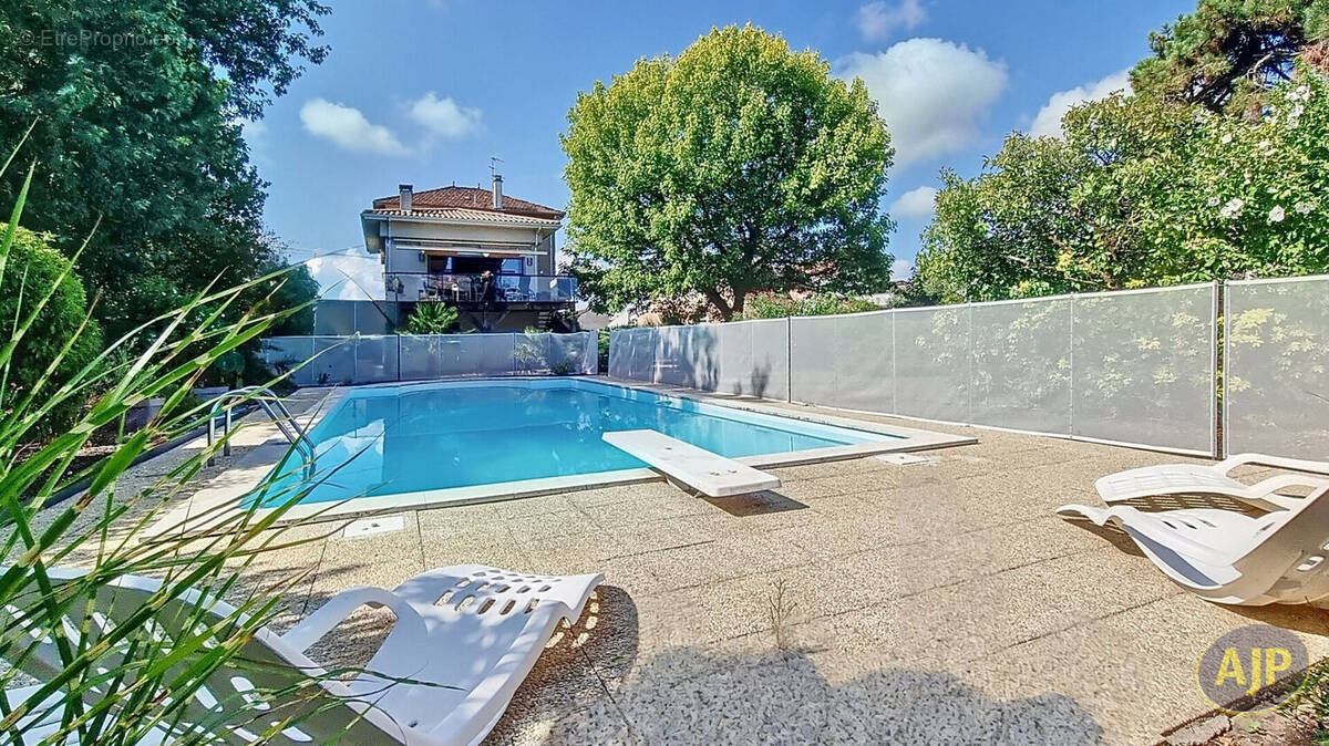 Maison à LIBOURNE