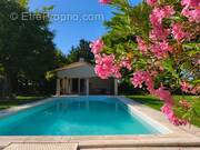 Maison à PERNES-LES-FONTAINES