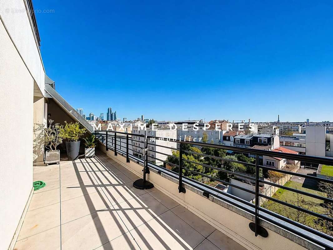 Appartement à SURESNES