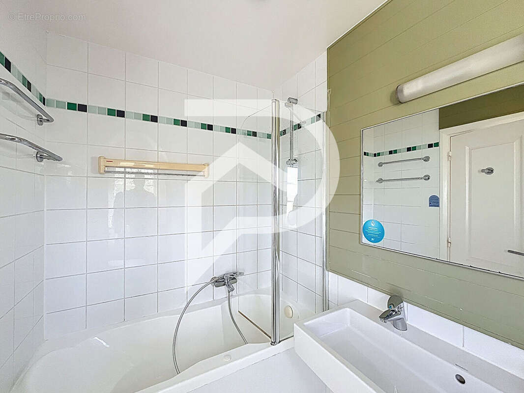 Maison à CHAMOUILLE