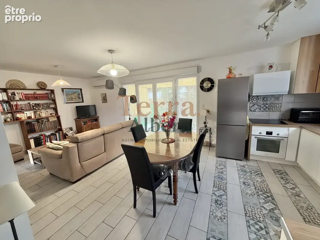 Photo Maison à Laroque-Des-Alberes au prix de 357 000€