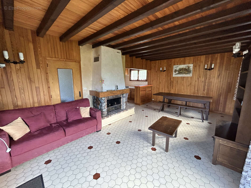 Maison à BELLEVAUX
