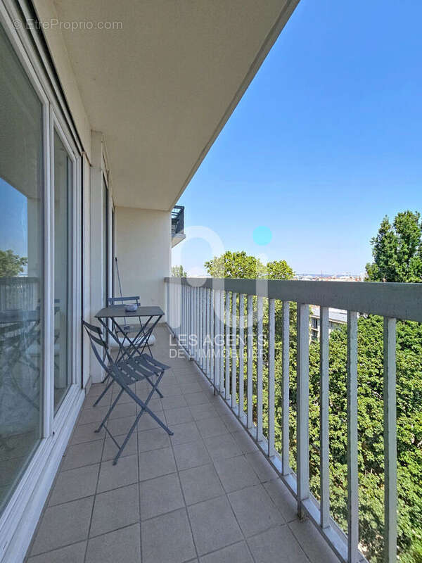 Appartement à ASNIERES-SUR-SEINE
