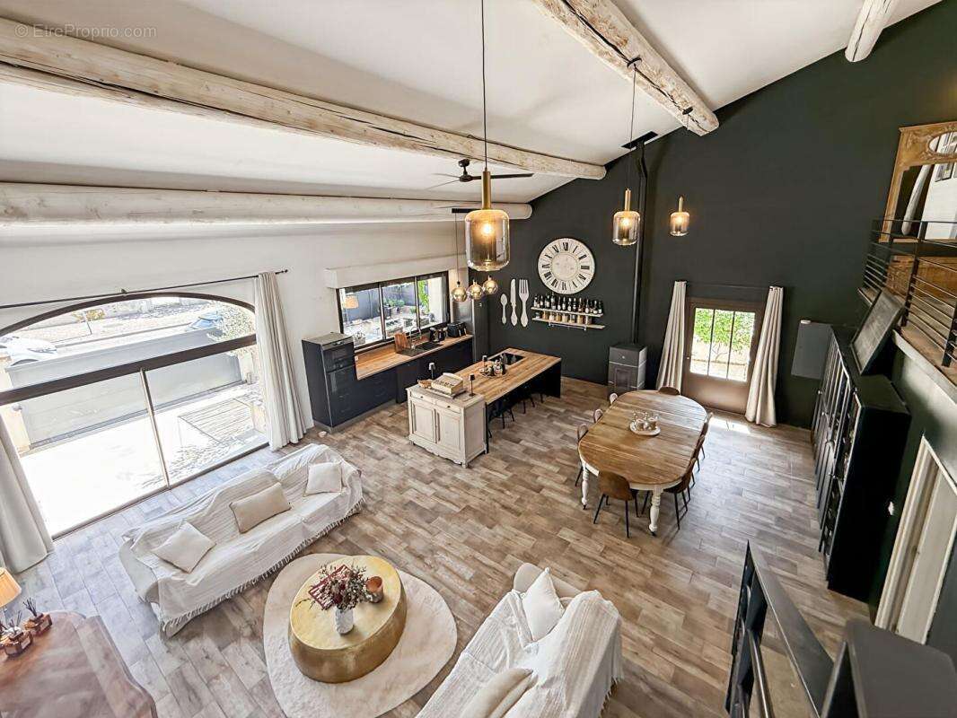 Maison avec piscine à vendre à  Robion - photo 4