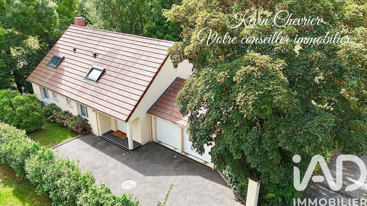 Photo 1 - Maison à CRECY-LA-CHAPELLE