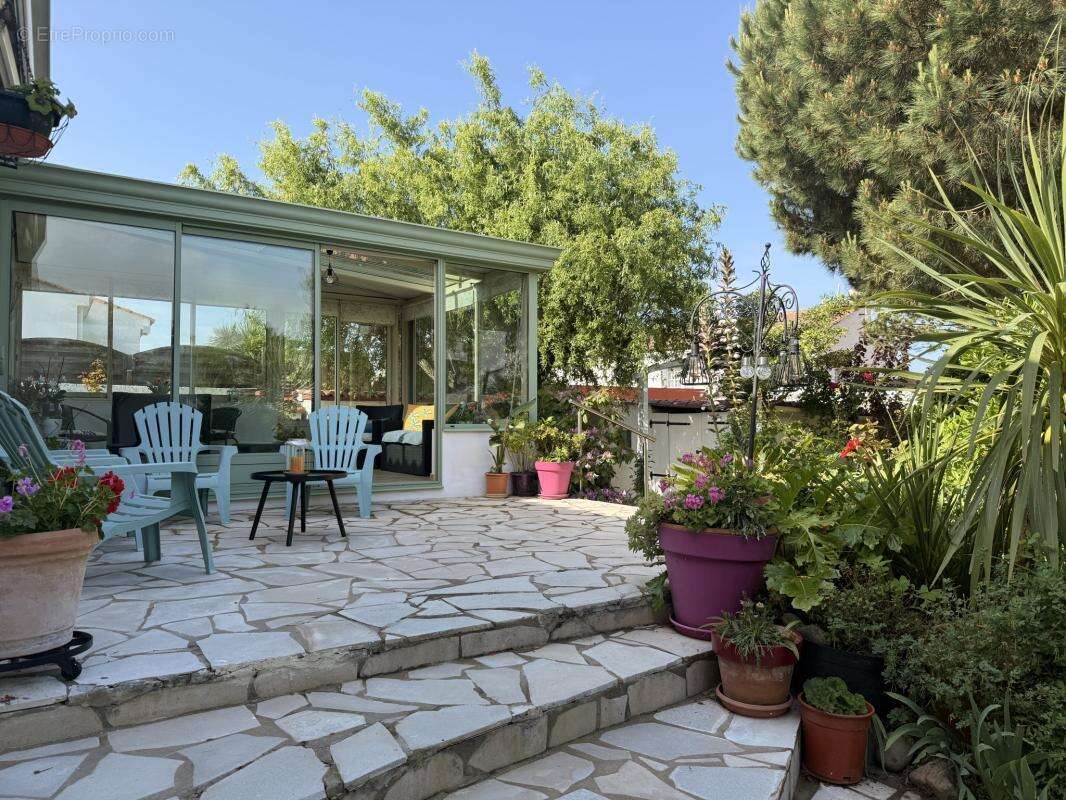 NOUVEAU PRIX   Plain-pied à la Pironnière avec jardin arboré - photo 8