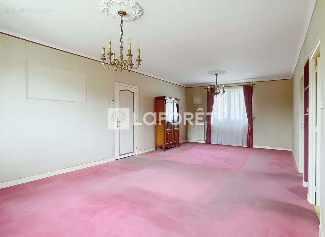 Maison à MERDRIGNAC