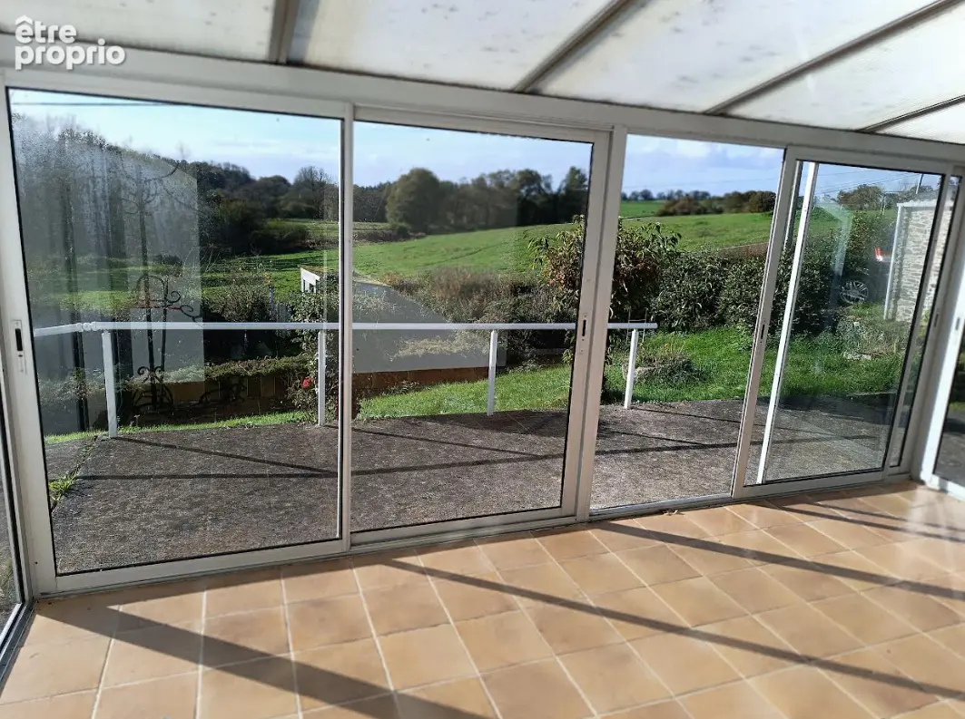 29530 Plonevez du Faou maison plain pied 3 chambres sous sol au calme, vue, source, hangar - photo 3