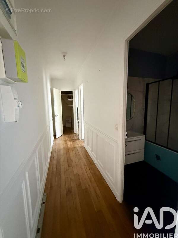 Photo 8 - Appartement à ISSY-LES-MOULINEAUX