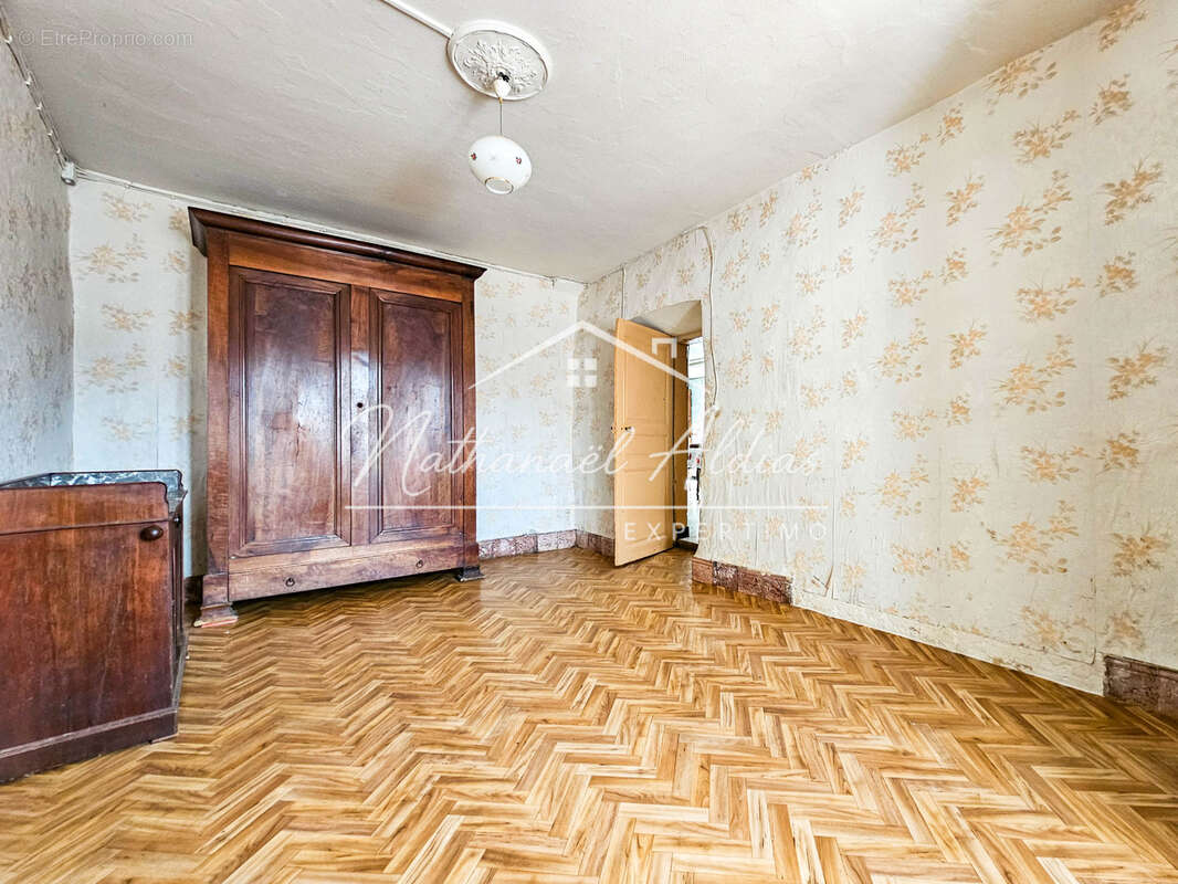 Maison à VIALA-DU-PAS-DE-JAUX