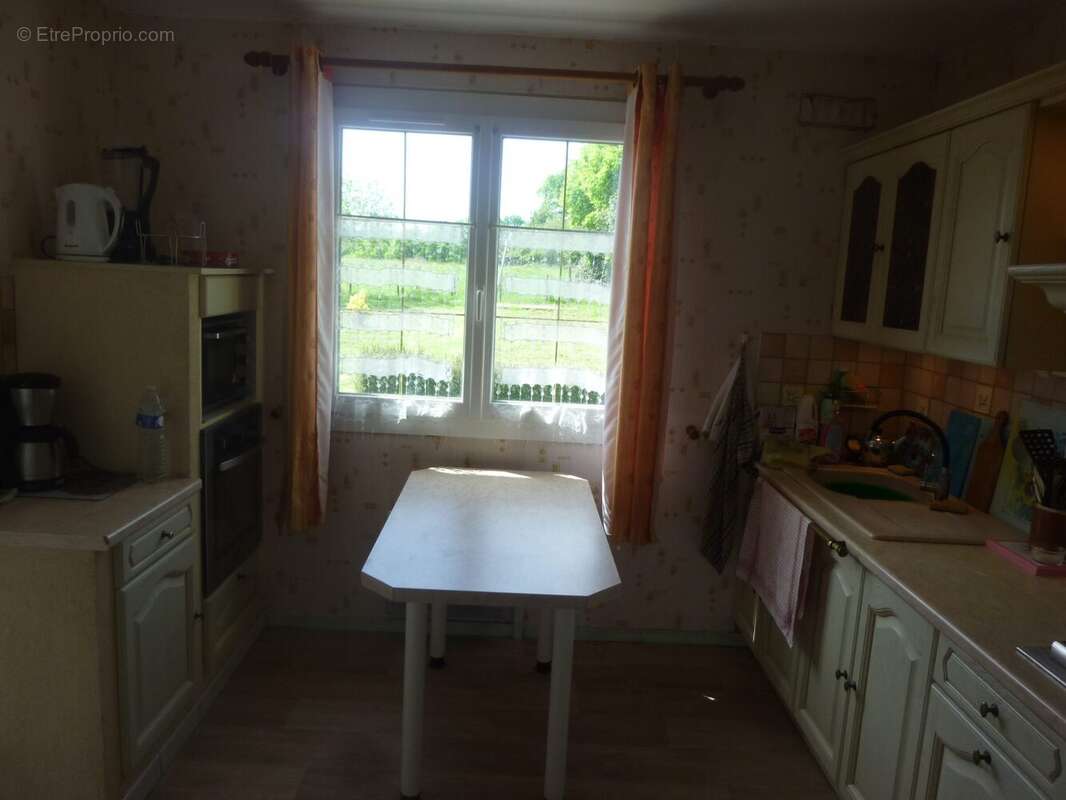 Maison à LOUE