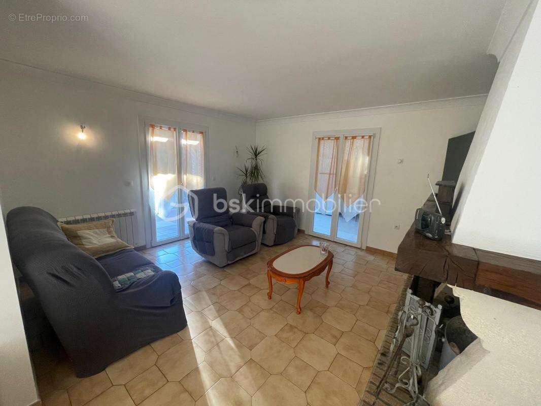 Balaruc le Vieux, villa de type 5 de 136 m² sur 920 m² de terrain - photo 3