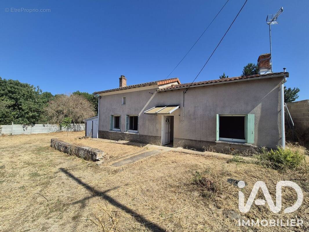 Photo 1 - Maison à THOUARS