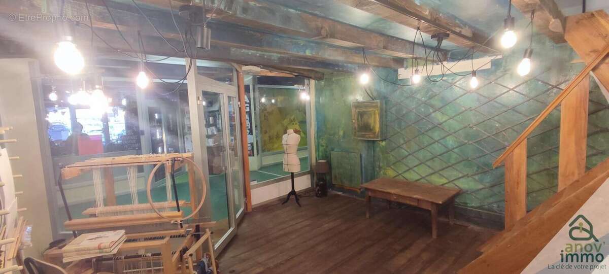 Commerce à CHAMROUSSE